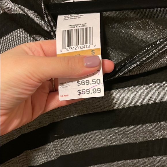 Kenneth Cole top - Picture 4 of 4